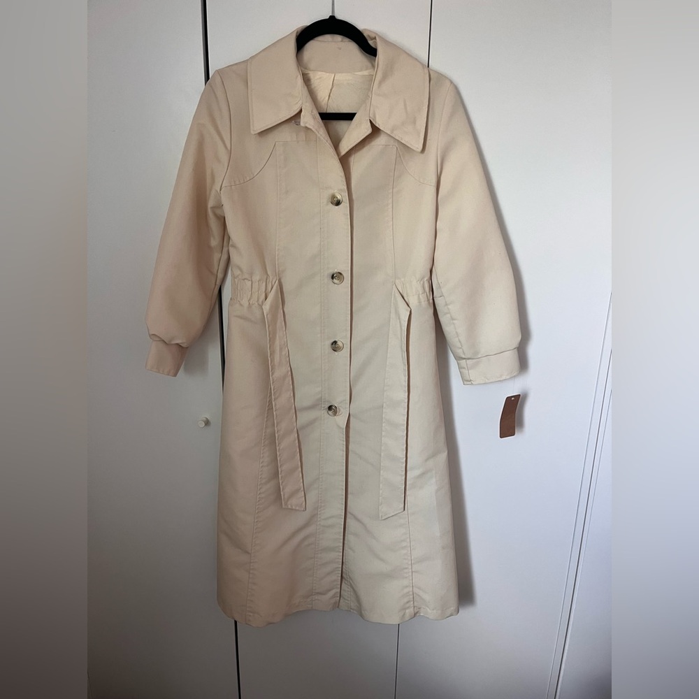 Elegant Cream Women's Trench Coat
